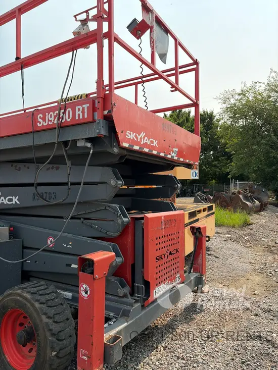 2017 Skyjack SJ9250RT Rough Terrain Scissor Lift
