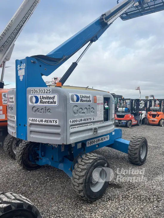 2017 Genie S-40 Boom Lift