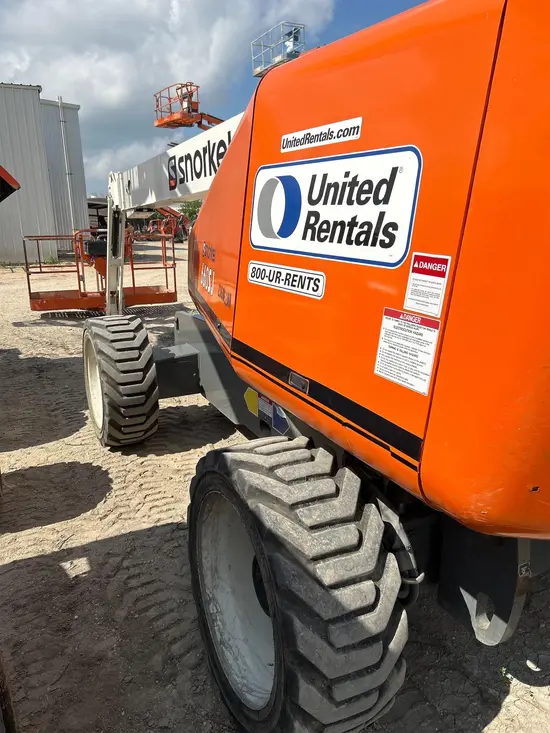 2019 Snorkel 660SJ Boom Lift
