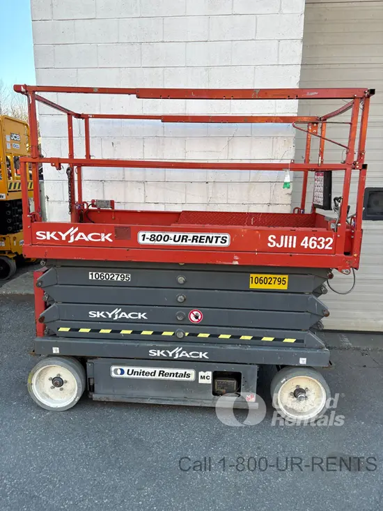 2017 Skyjack SJIII4632 Scissor Lift