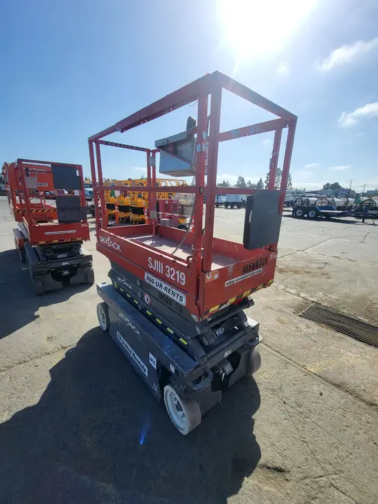 2017 Skyjack SJIII3219 Scissor Lift