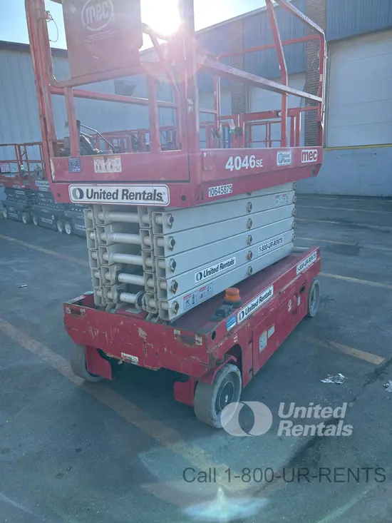 2017 MEC 4046SE Scissor Lift