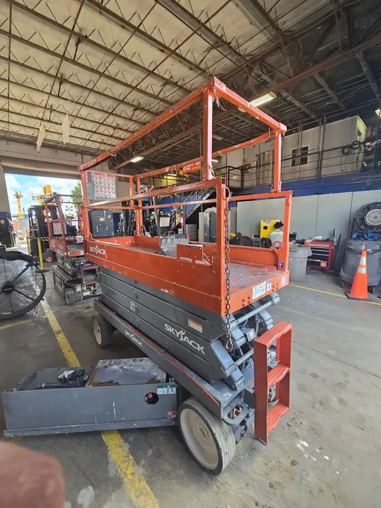 2018 Skyjack SJIII3226 Scissor Lift
