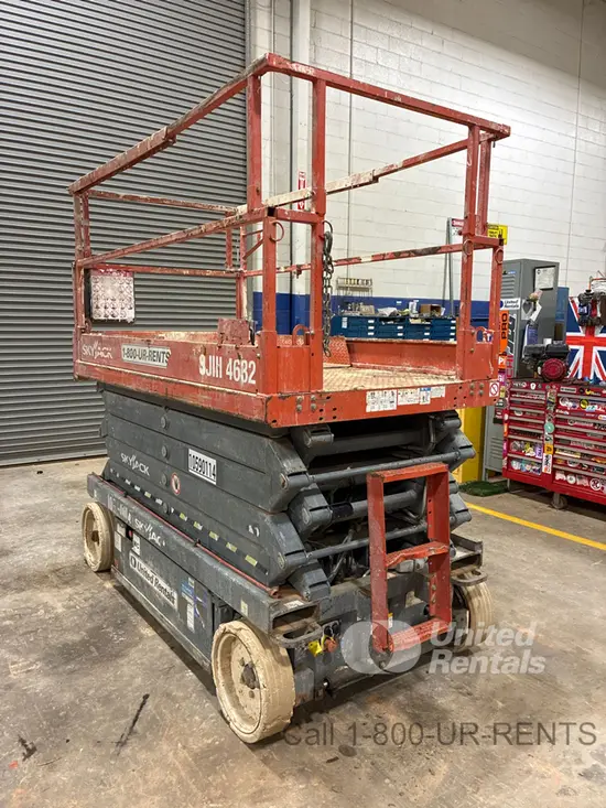 2017 Skyjack SJIII4632 Scissor Lift