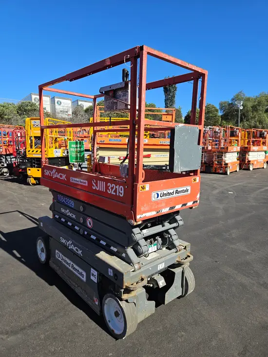 2018 Skyjack SJIII3219 Scissor Lift