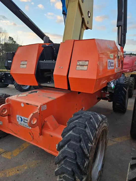 2019 JLG 860SJ Boom Lift