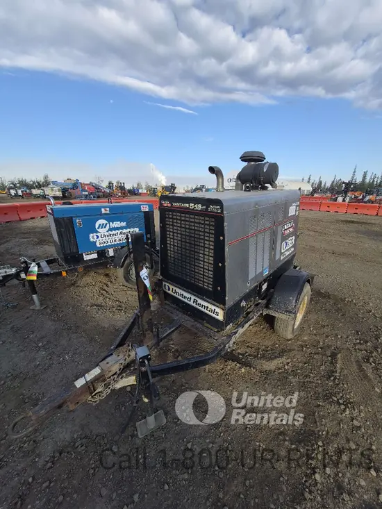 2019 Lincoln Electric VANTAGE 549 Welder