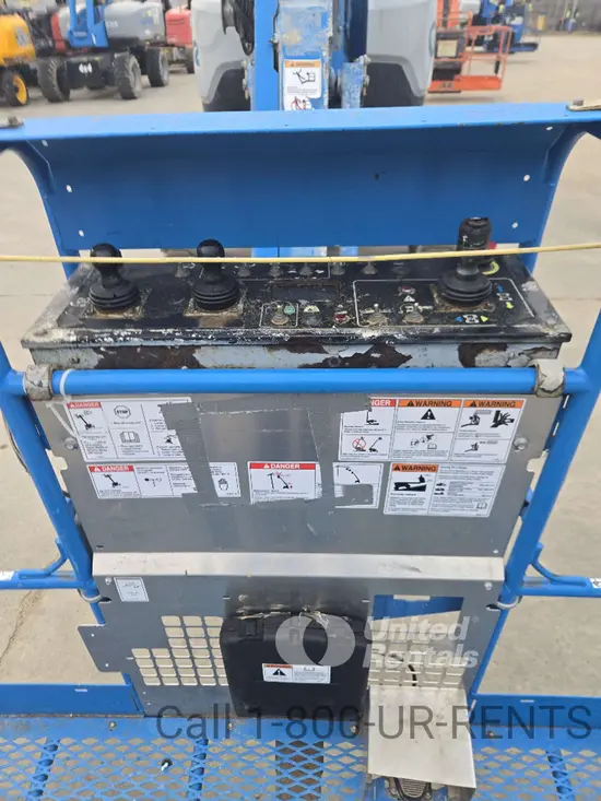 2017 Genie Z-60/37FE Articulating Boom Lift