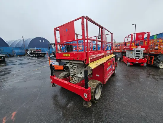 2015 MEC 4069ERT Scissor Lift