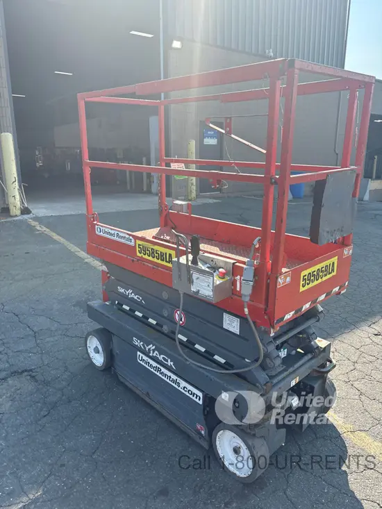 2018 Skyjack SJIII3219 Scissor Lift