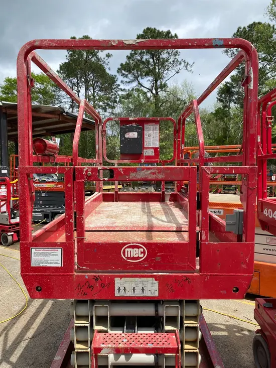 2018 MEC 4046SE Scissor Lift