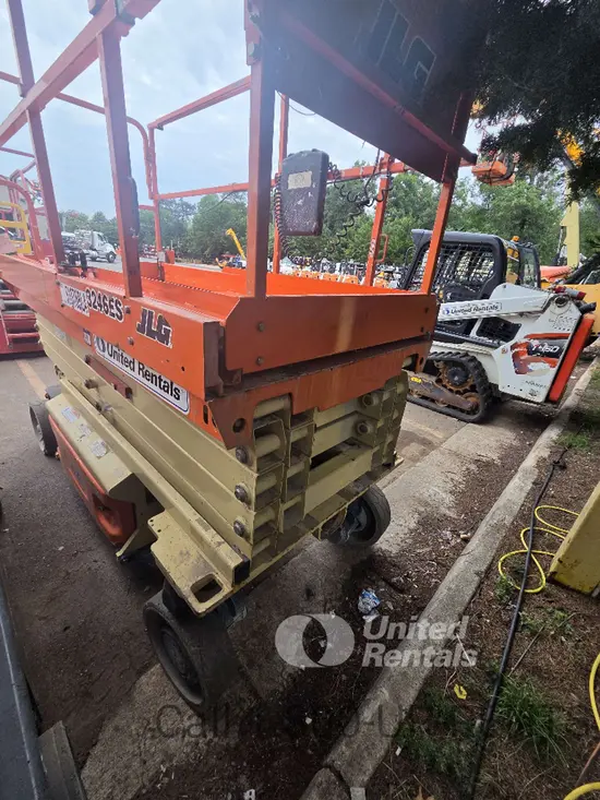 2017 JLG 3246ES Scissor Lift