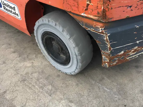 2014 Toyota 8FDU30 Forklift