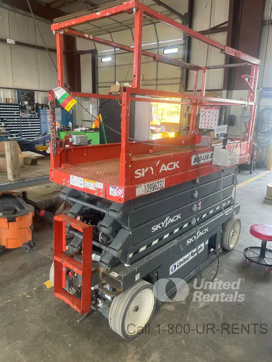 2019 Skyjack SJIII3226 EE Scissor Lift