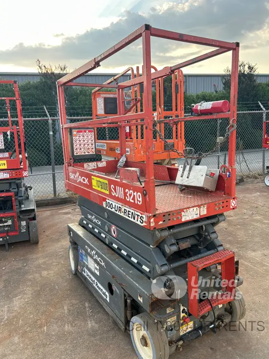 2018 Skyjack SJIII3219 Scissor Lift