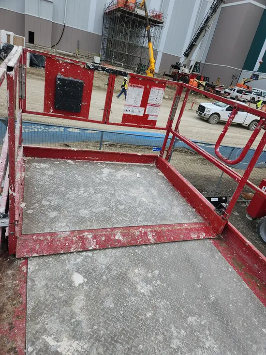 2017 MEC 6092RT Rough Terrain Scissor Lift