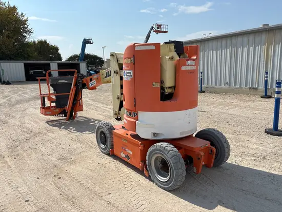 2013 JLG E300AJP Articulating Boom Lift