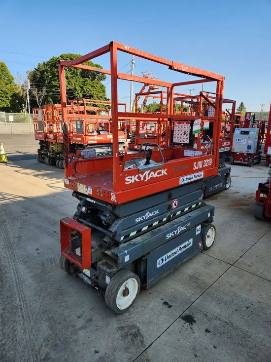2018 Skyjack SJIII3219 Scissor Lift