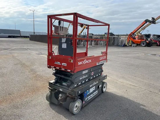 2018 Skyjack SJIII3219 Scissor Lift
