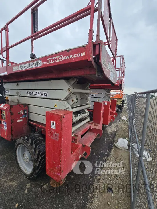 2017 MEC 6092RT Rough Terrain Scissor Lift