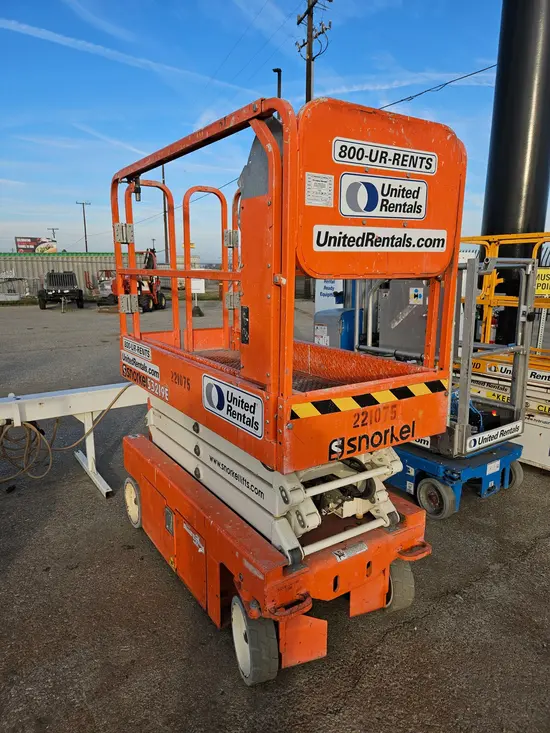 2019 Snorkel S3219E Scissor Lift