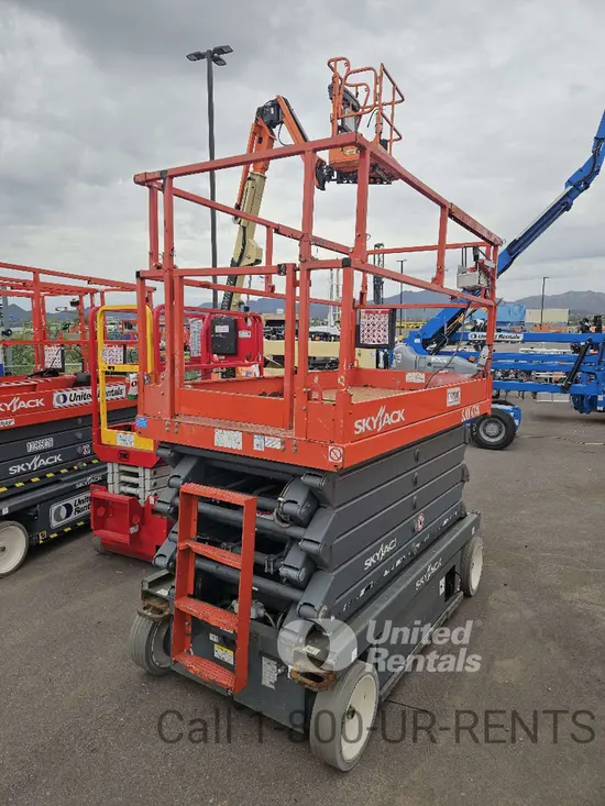 2017 Skyjack SJIII4740 Scissor Lift