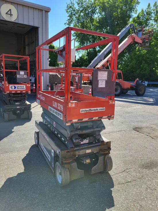 2018 Skyjack SJIII3219 Scissor Lift