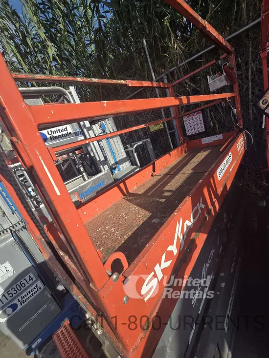 2018 Skyjack SJIII3226 Scissor Lift