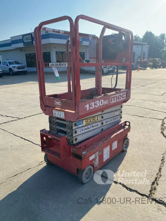 2018 MEC 1330SE Scissor Lift