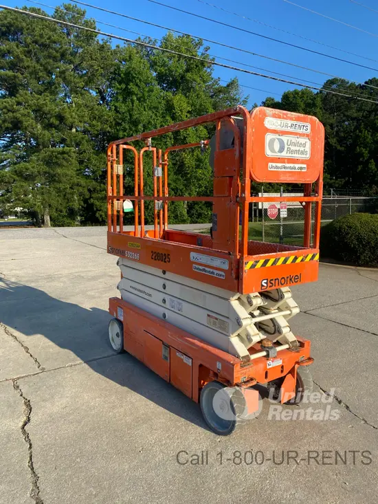 2019 Snorkel S3226E Scissor Lift