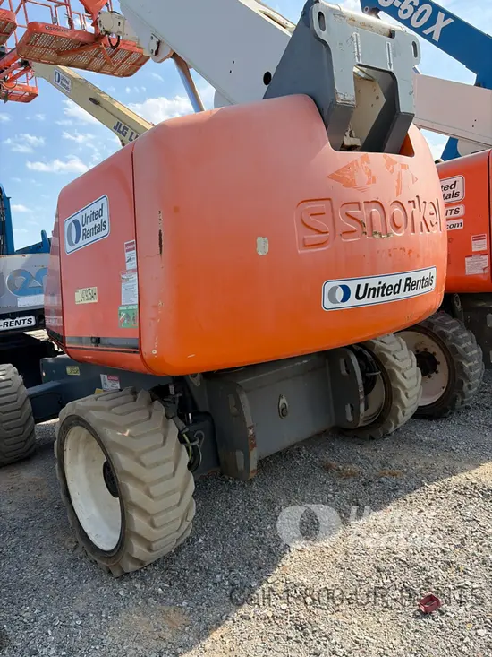 2020 Snorkel 660SJ Boom Lift