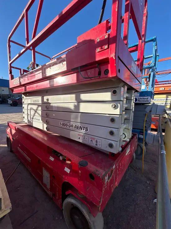 2016 MEC 4555SE Scissor Lift