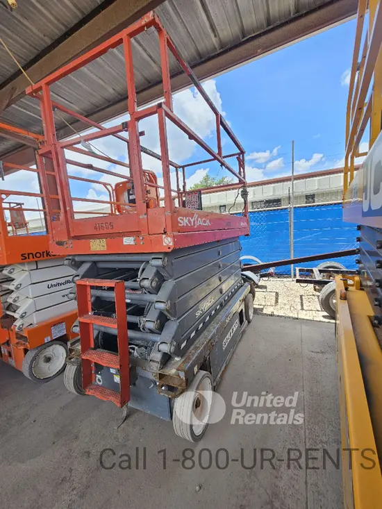 2017 Skyjack SJIII4740 Scissor Lift
