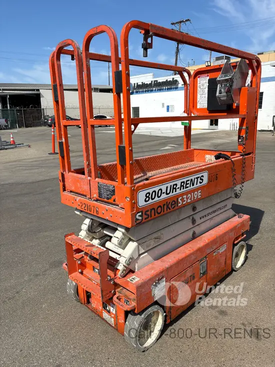 2019 Snorkel S3219E Scissor Lift