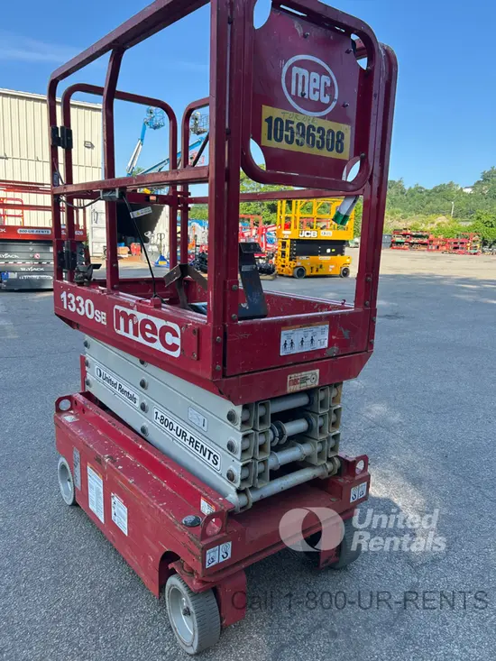 2017 MEC 1330SE Scissor Lift