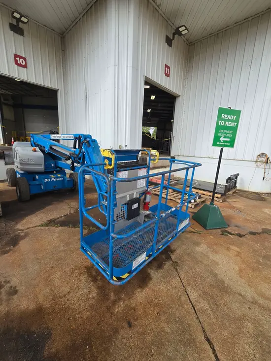 2017 Genie Z-45/25J DC Articulating Boom Lift