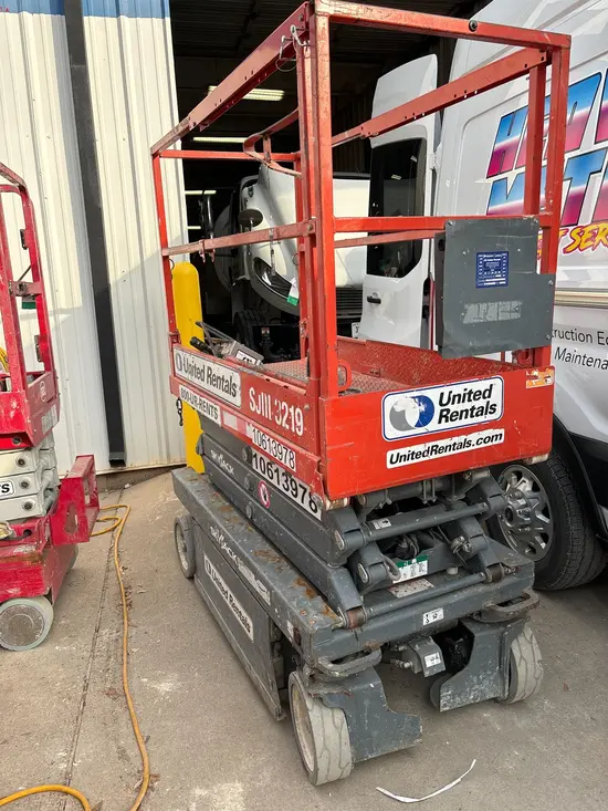 2018 Skyjack SJIII3226 Scissor Lift