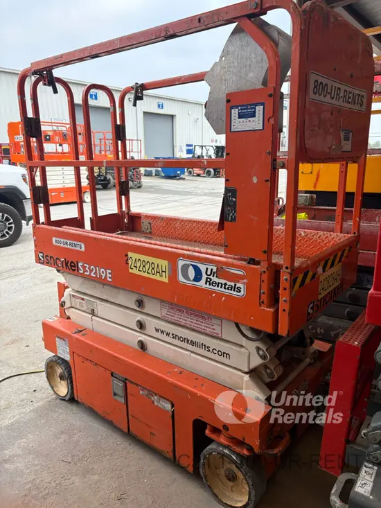 2020 Snorkel S3219E Scissor Lift