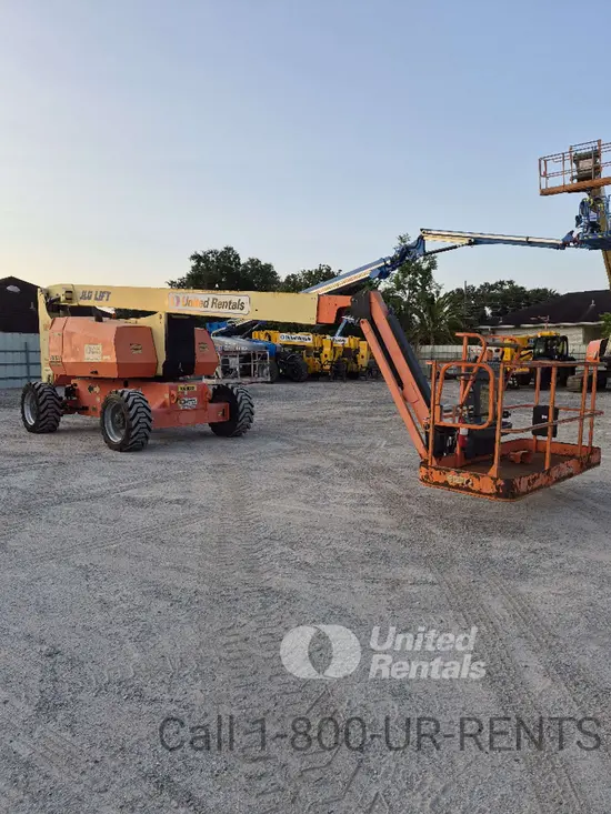 2017 JLG 800AJ Articulating Boom Lift