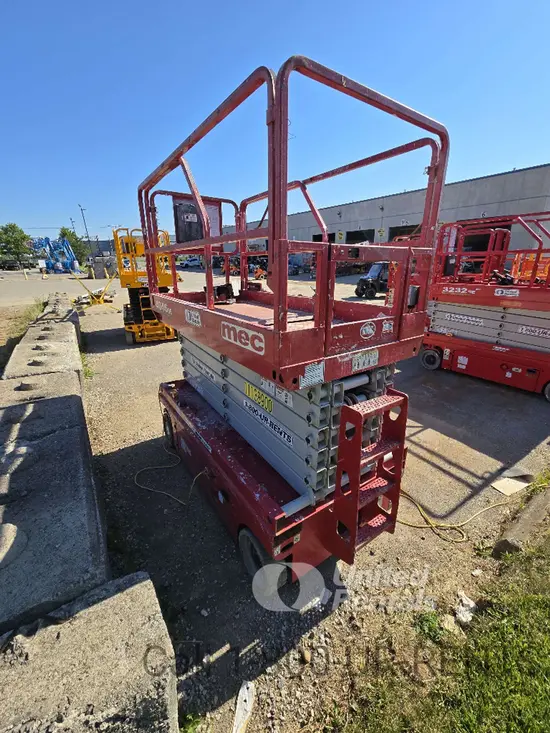 2021 MEC 4046SE Scissor Lift