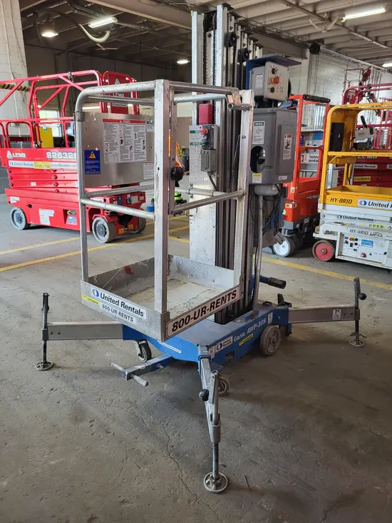 2018 Genie AWP-30SDC Pusharound Lift