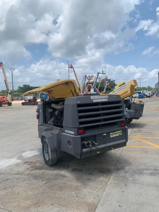 2018 Atlas Copco XAS440JD T4F Air Compressor