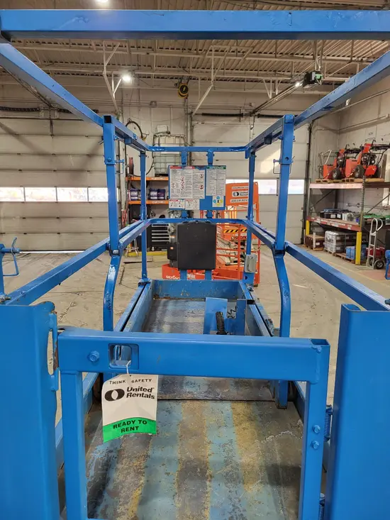2017 Genie GS-3232 Scissor Lift