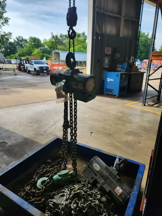 2022 JD NEUHAUS 3T-6T Hoist