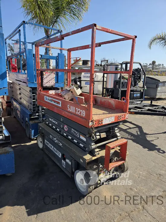 2018 Skyjack SJIII3219 Scissor Lift