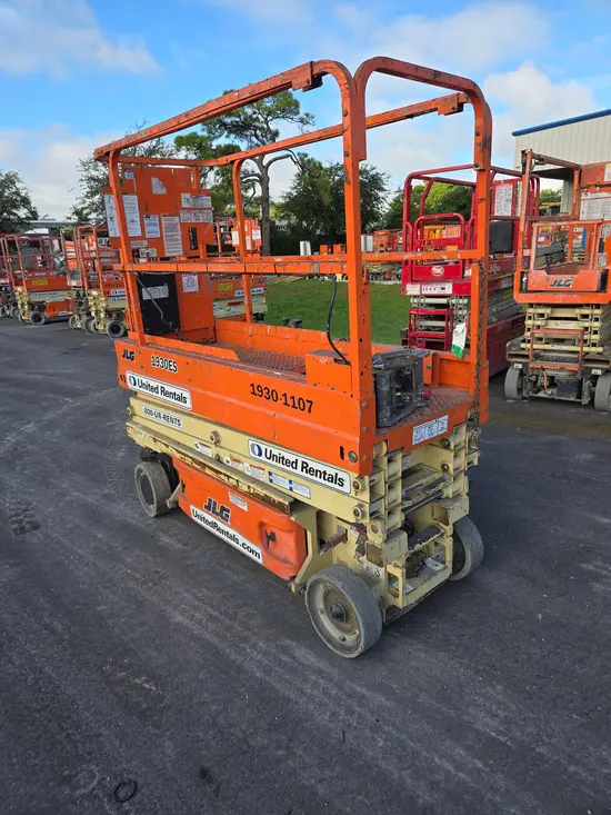 2017 JLG 1930ES Scissor Lift
