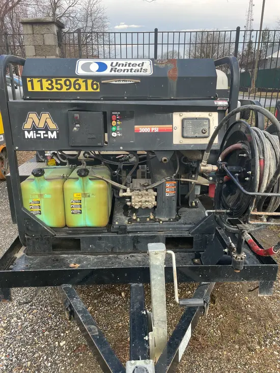 2022 Mi-T-M HS-3006-0MDK-UR Pressure Washer