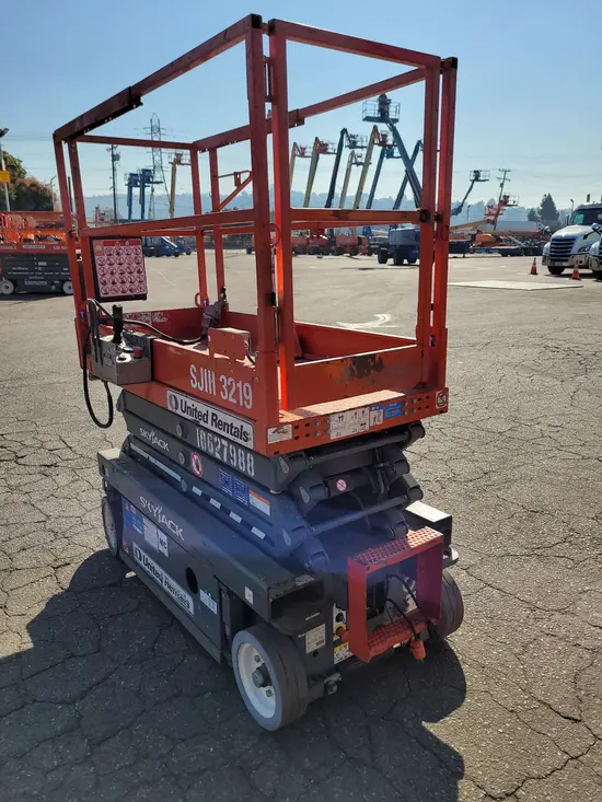 2017 Skyjack SJIII3219 Scissor Lift