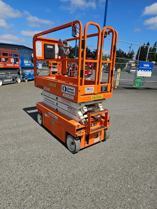 2019 Snorkel S3219E Scissor Lift
