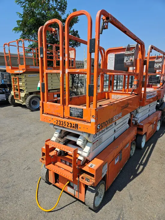 2019 Snorkel S3219E Scissor Lift